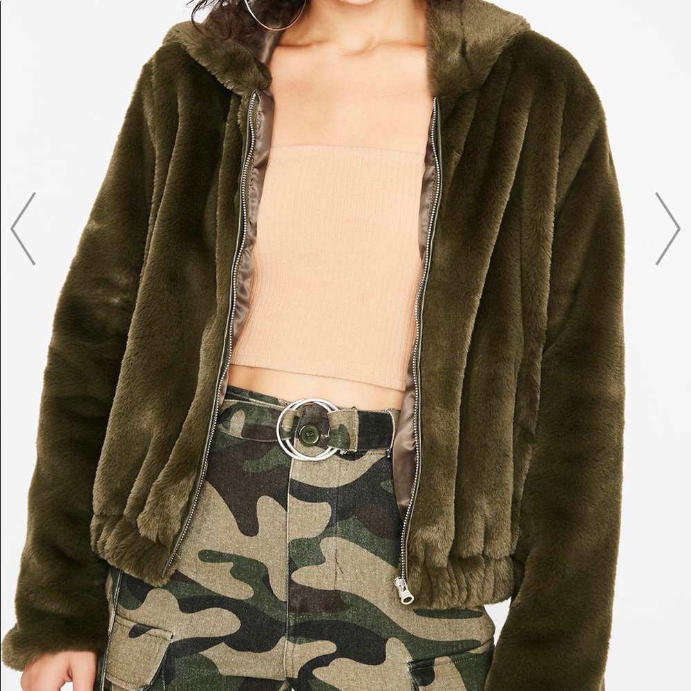 Dark green fuzzy zip jacket